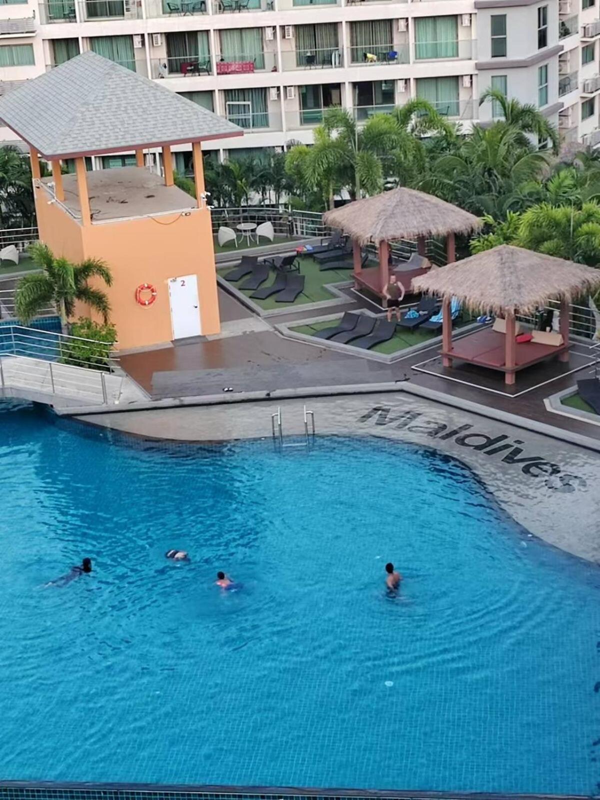 Laguna Beach Resort Maldives Джомтьен Экстерьер фото